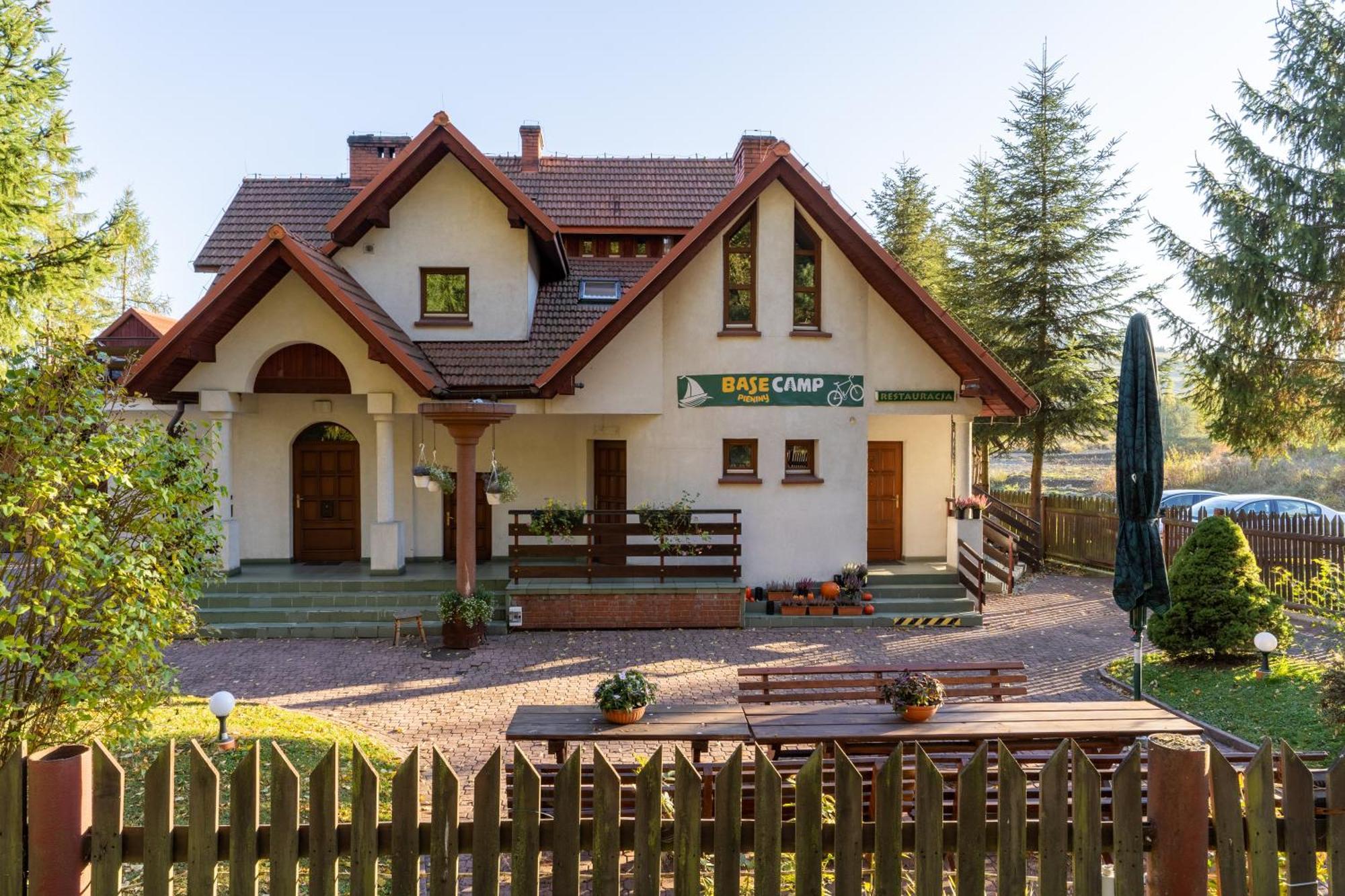 Base Camp Pieniny Hotel Niedzica Buitenkant foto